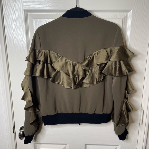 Cinq a Sept Women’s Leia Ruffle Bomber Jacket In Olive Size XS - Picture 4 of 17